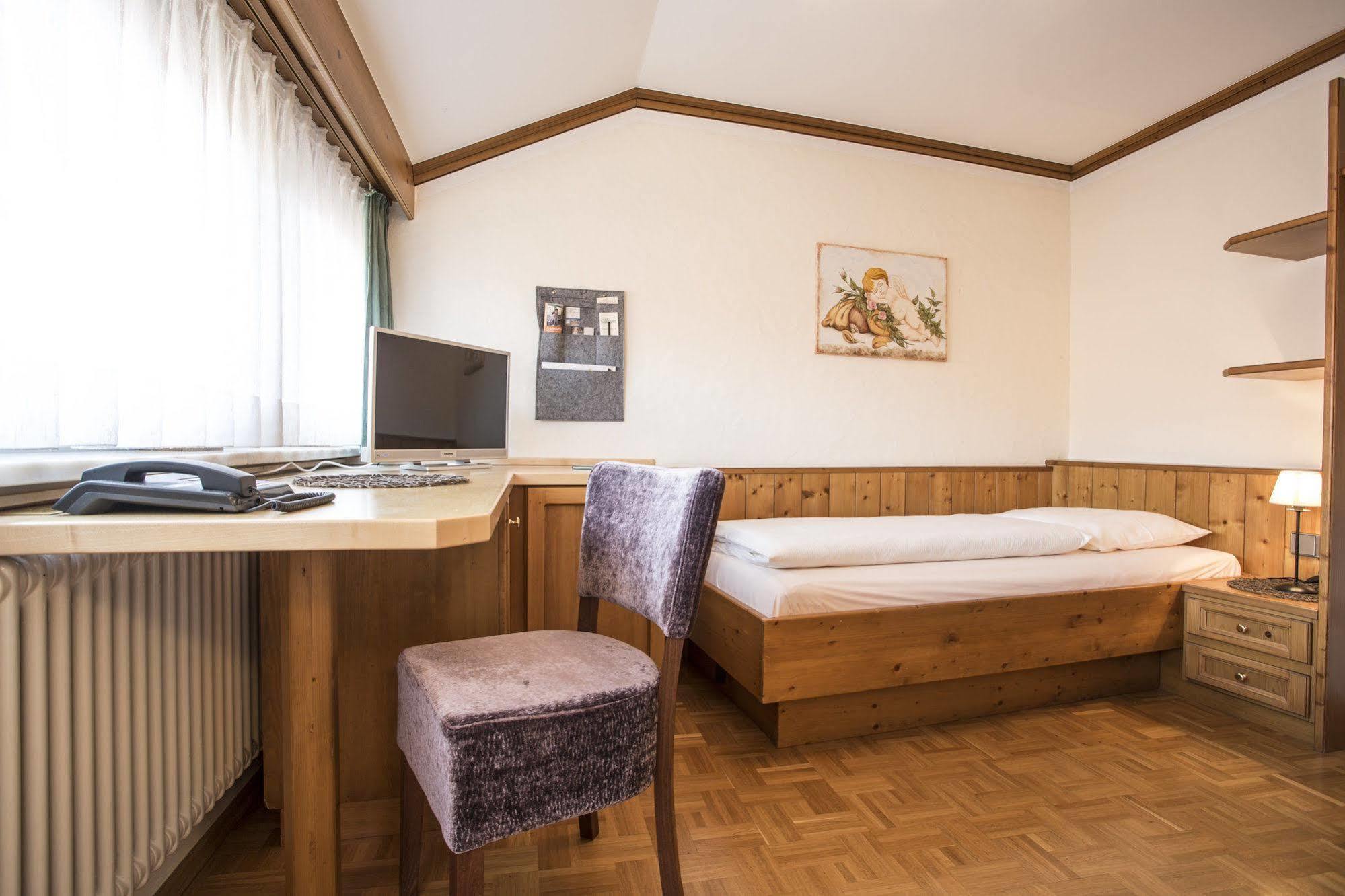 פיכטנאו Meiser Rosenstuben Hotel מראה חיצוני תמונה